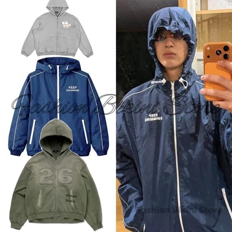 グラデーショングレーのフード付きウィンドブレーカー ARIR - Windbreaker Men Zip のレビューと価格